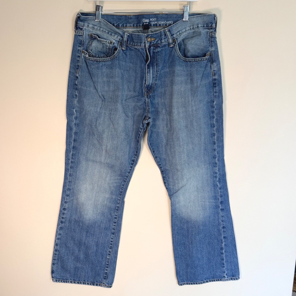 Gap Mens Bootcut Jeans 38/30 Light Wash Denim Y2K Skater Streetwear 359147-00